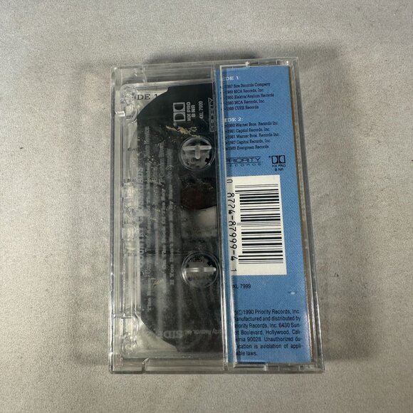 Country’s Greatest Hits Volume 5 Cassette Tape 1990 Country Crossroads Artists - Picture 2 of 2